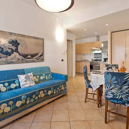 Appartement Domus 21 Near - Happy