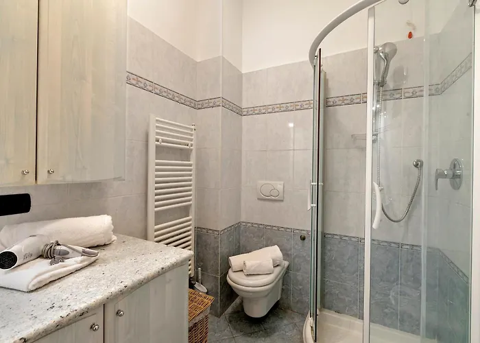 Domus 21 Near - Happy Apartment